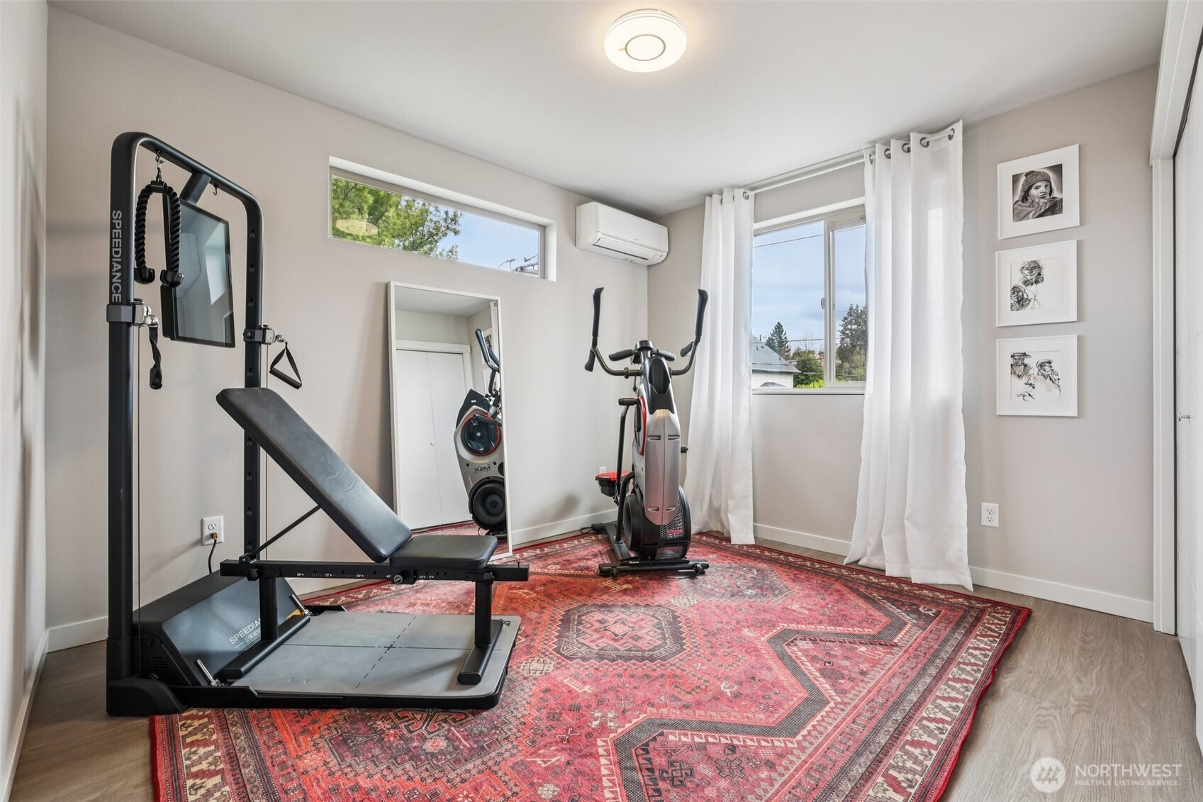 8410 17th Avenue SW #3, Seattle, WA 98106