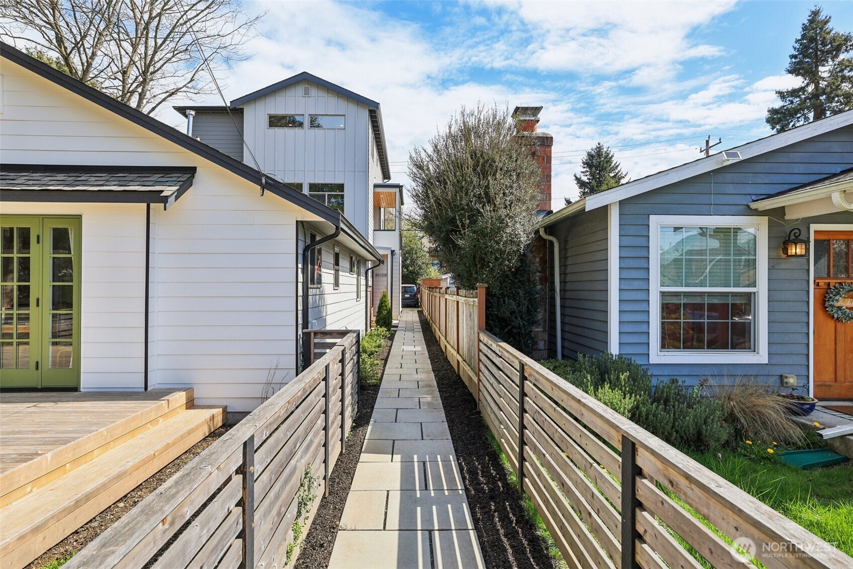 8410 17th Avenue SW #3, Seattle, WA 98106