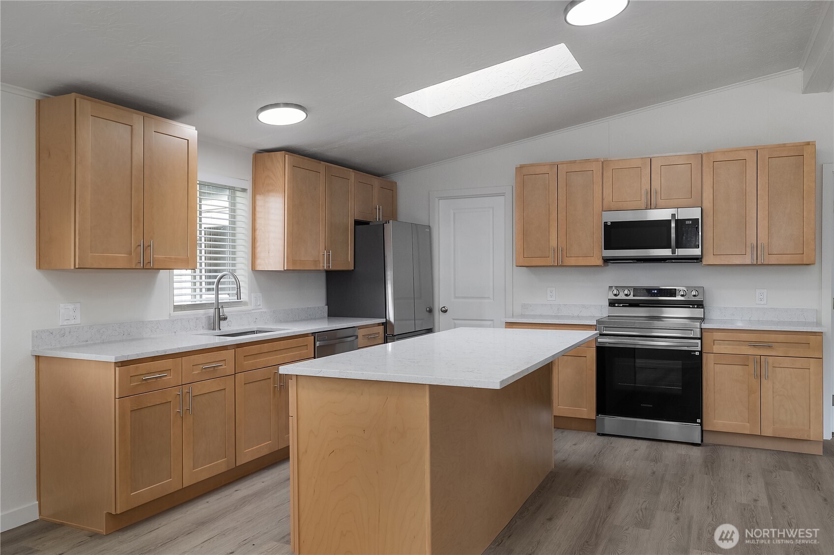 10324 Delphi Road SW #1, Olympia, WA 98512-9355