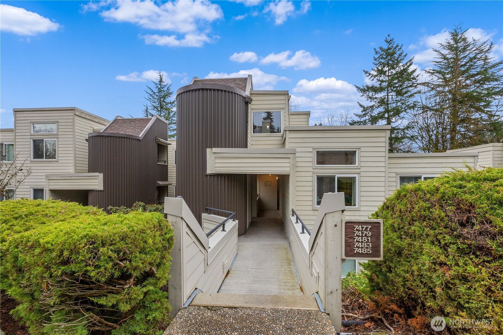 7481 Old Redmond Road #421, Redmond, WA 98052