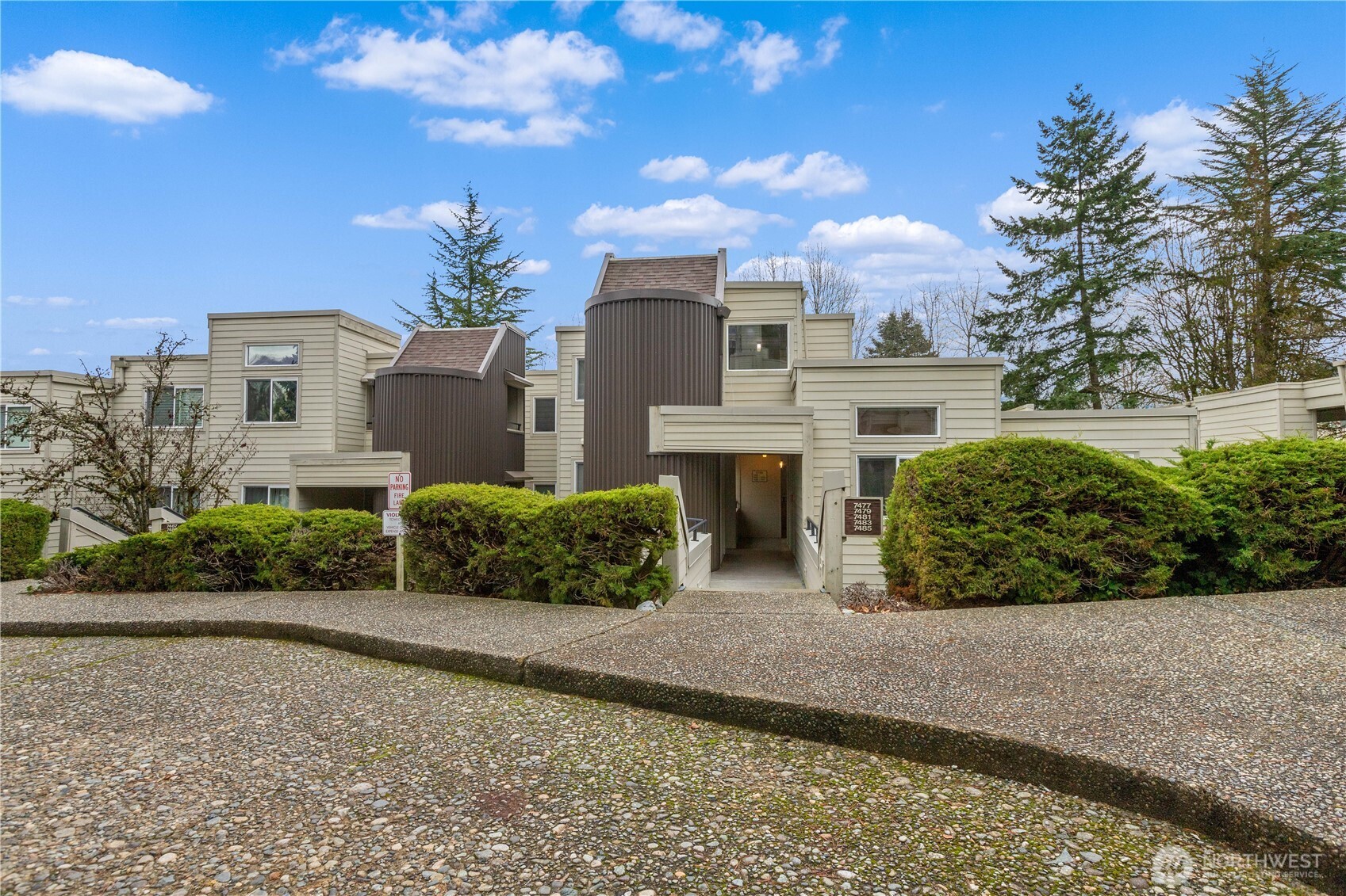 7481 Old Redmond Road #421, Redmond, WA 98052