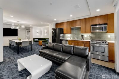 76 Cedar Street #603, Seattle, WA 98121-4106 - Photo 21