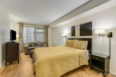 76 Cedar Street #603, Seattle, WA 98121-4106 - Photo 33