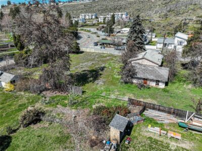 325 W Highland Avenue , Chelan, WA 98816 - Photo 14