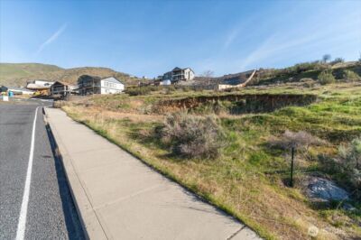 9988 Saska Way , Entiat, WA 98822 - Photo 5