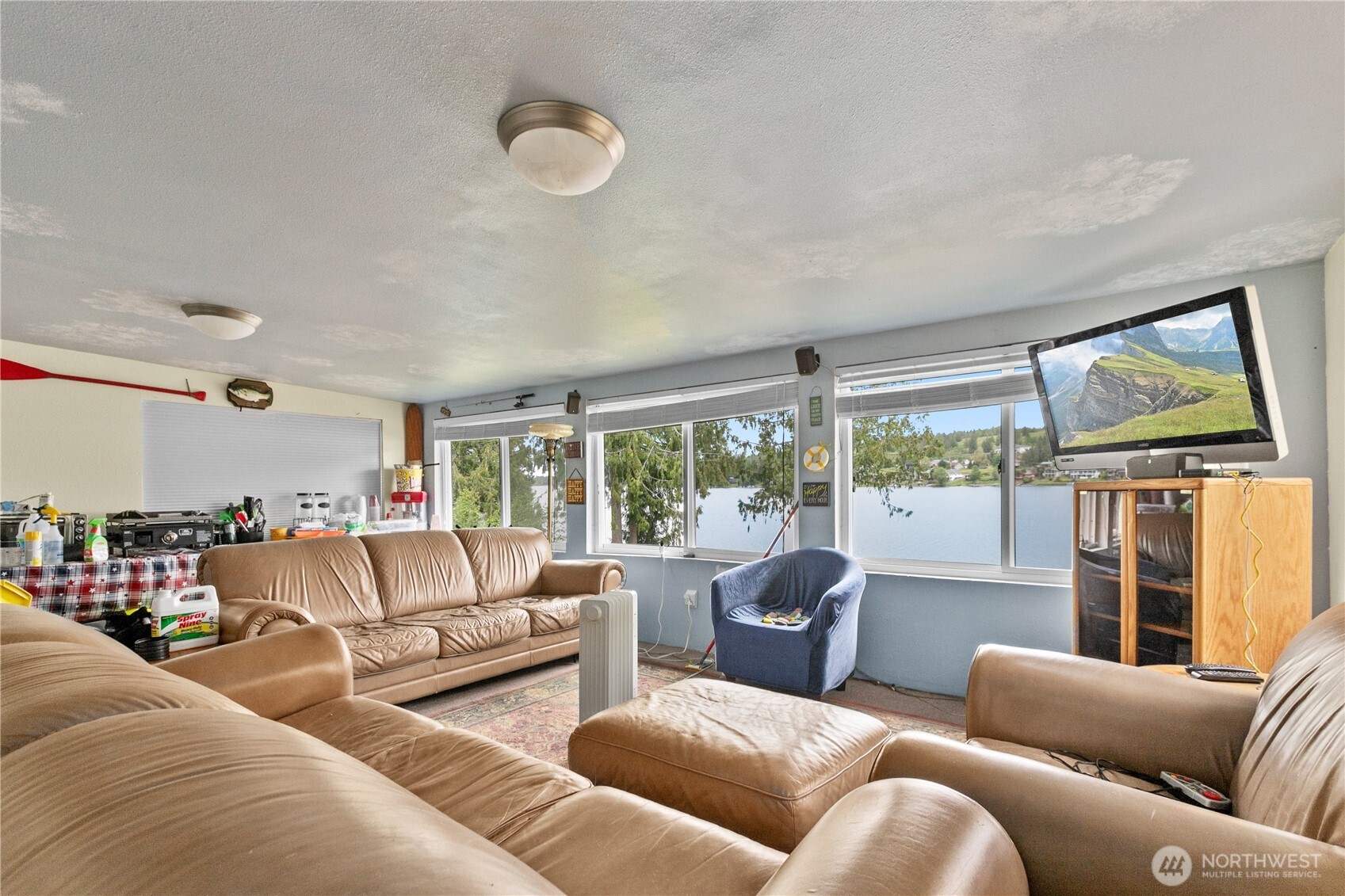 18545 W Big Lake Boulevard , Mount Vernon, WA 98274