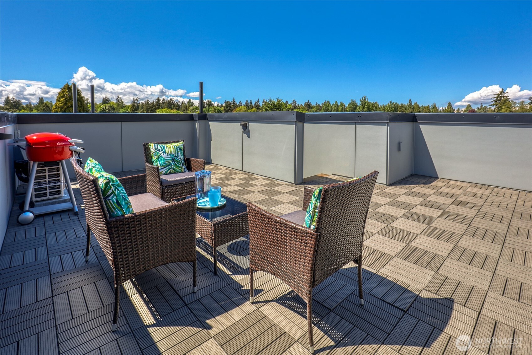 10533 C Stone Avenue N , Seattle, WA 98133