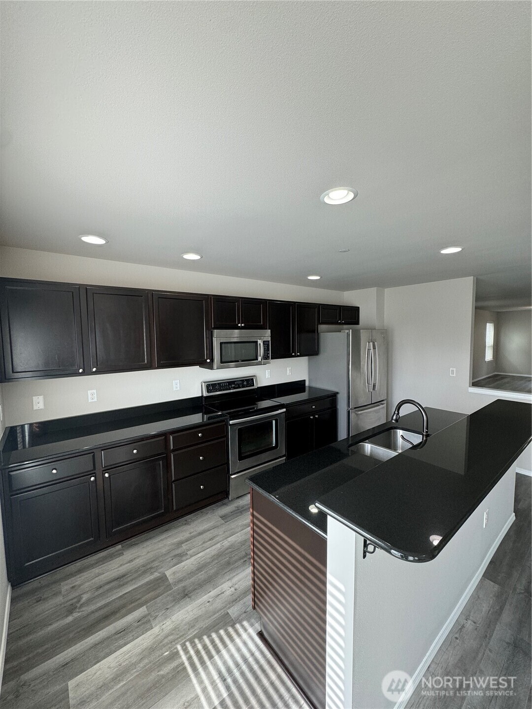 1163 Swan Loop , Dupont, WA 98327