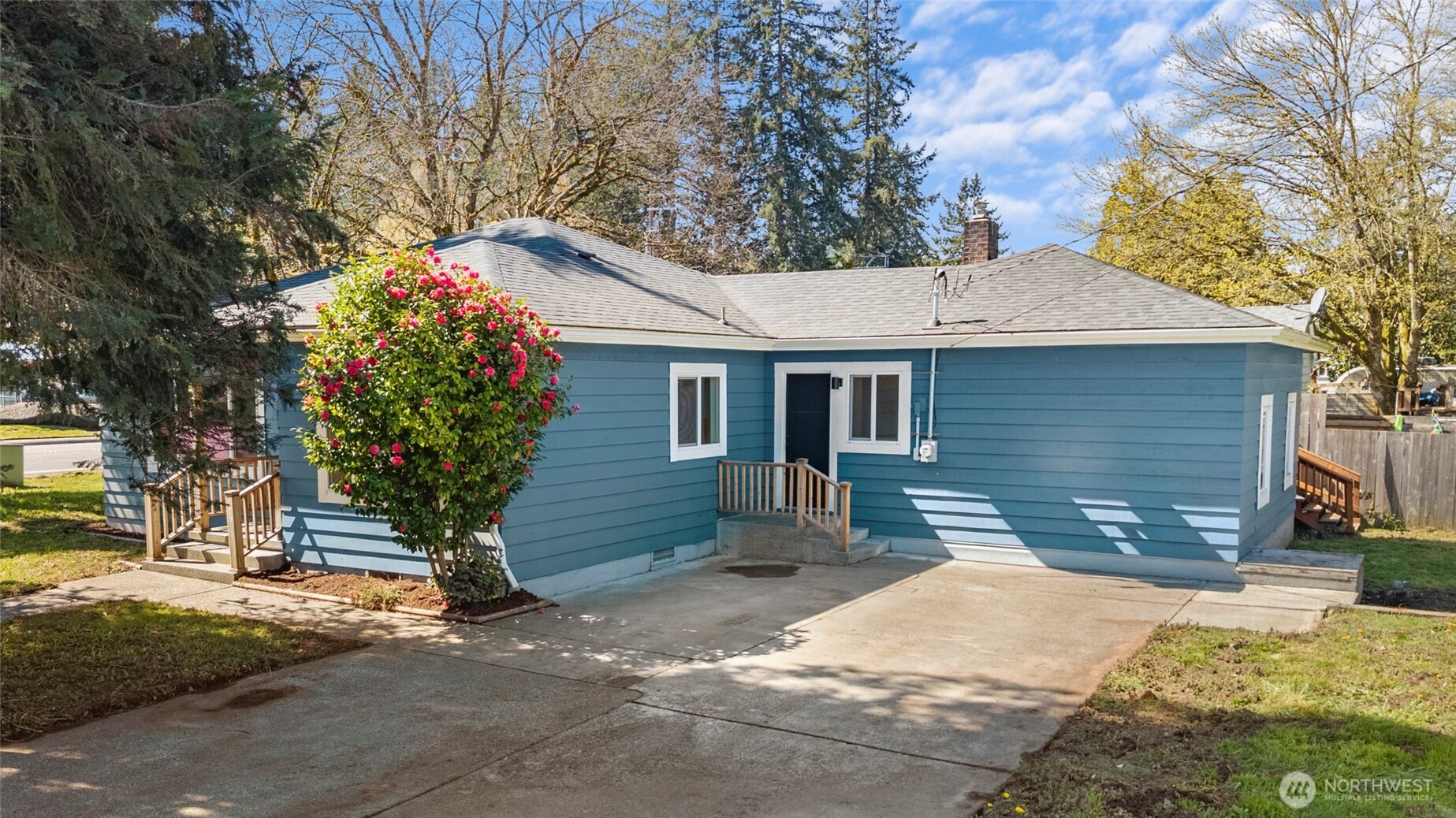 1717 Lake Park Drive SW, Tumwater, WA 98512