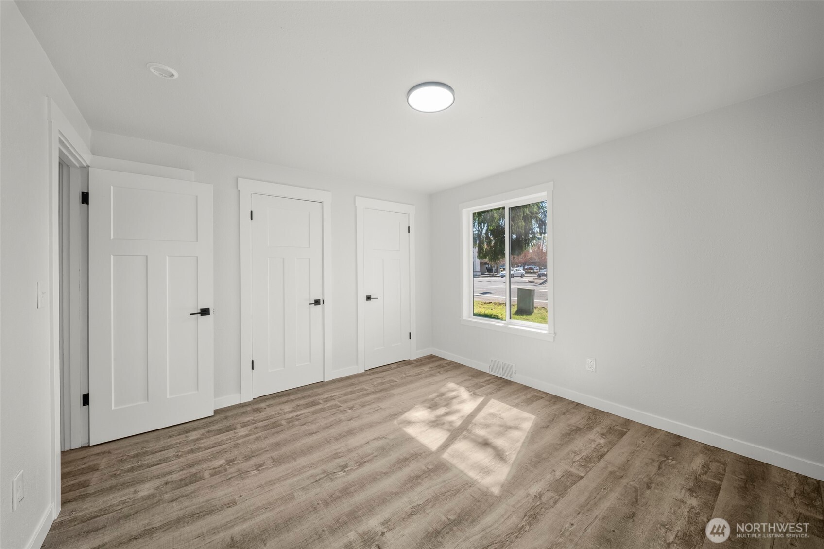 1717 Lake Park Drive SW, Tumwater, WA 98512