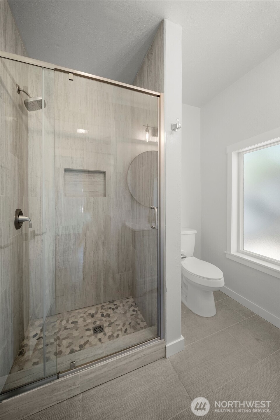 1717 Lake Park Drive SW, Tumwater, WA 98512