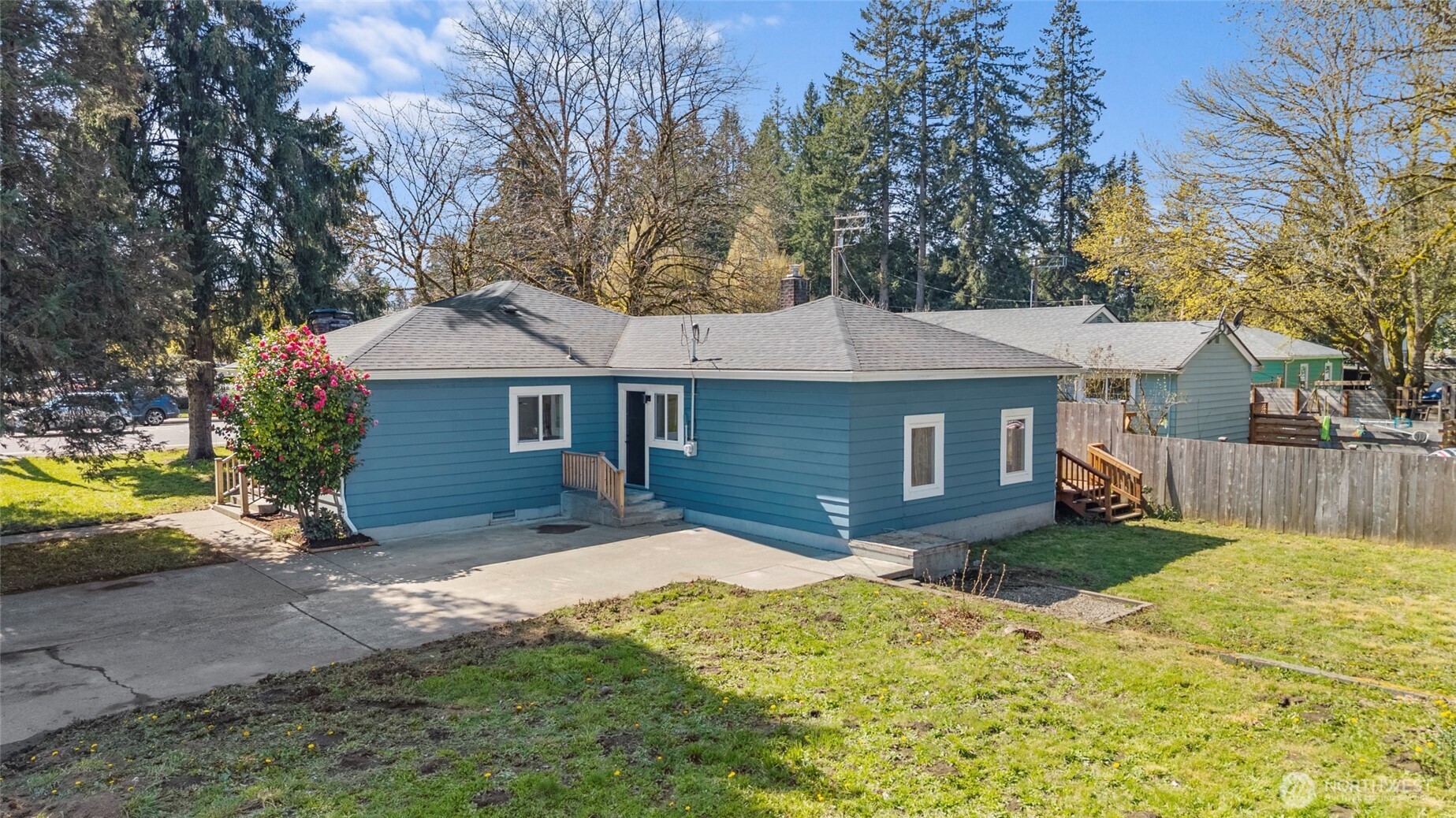 1717 Lake Park Drive SW, Tumwater, WA 98512