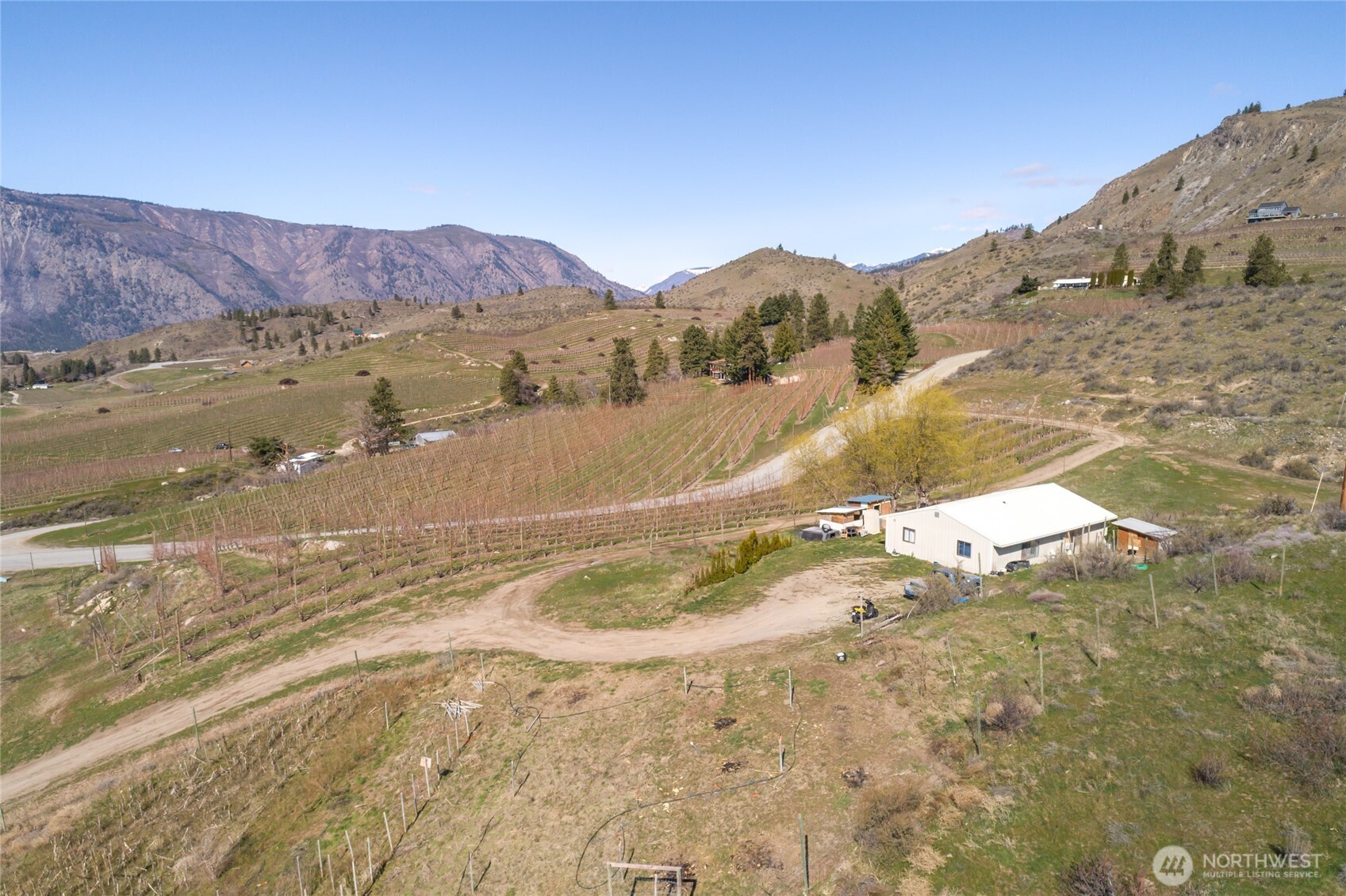57 Raven Lane , Manson, WA 98831