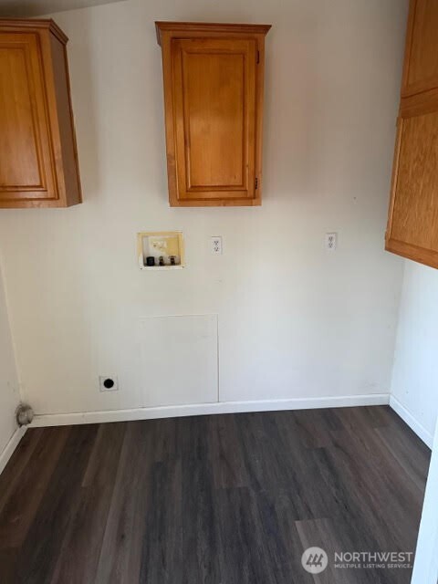 1905 Honeysuckle Lane , Centralia, WA 98531