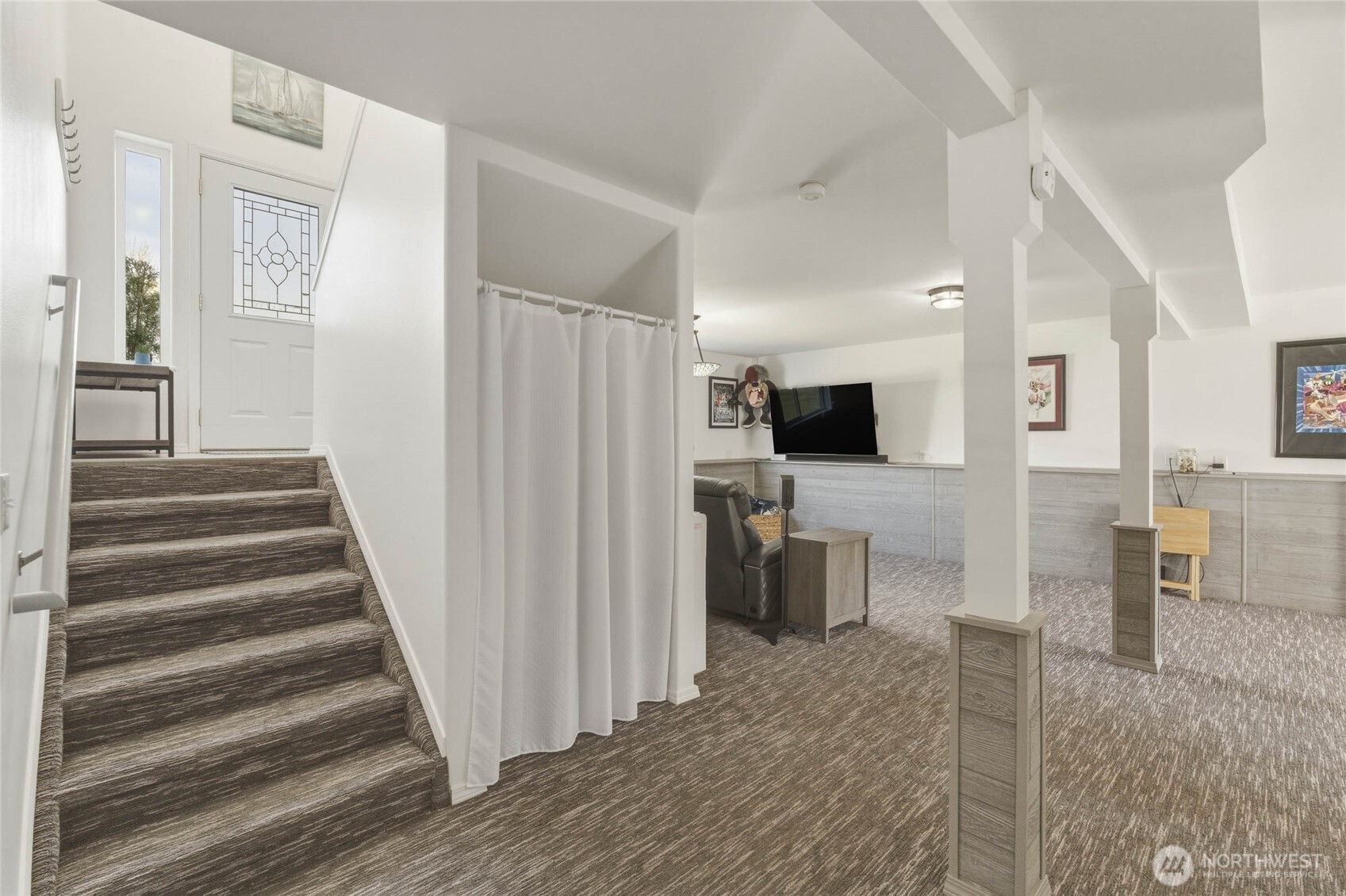2837 Riviera Boulevard , Malaga, WA 98828