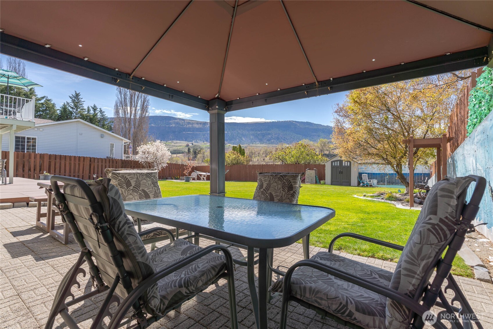 2837 Riviera Boulevard , Malaga, WA 98828