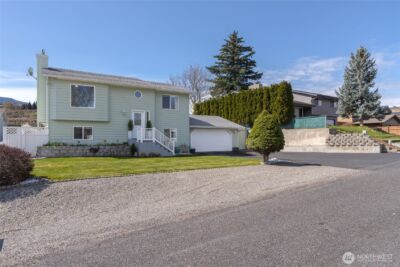 2837 Riviera Boulevard , Malaga, WA 98828 - Photo 40