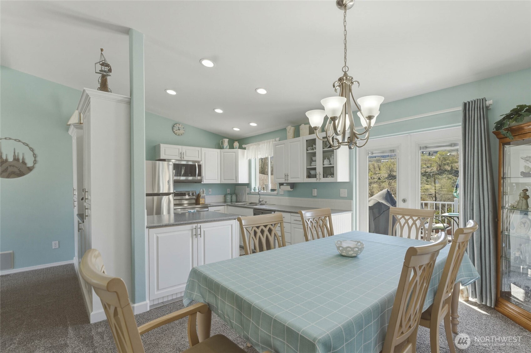 2837 Riviera Boulevard , Malaga, WA 98828