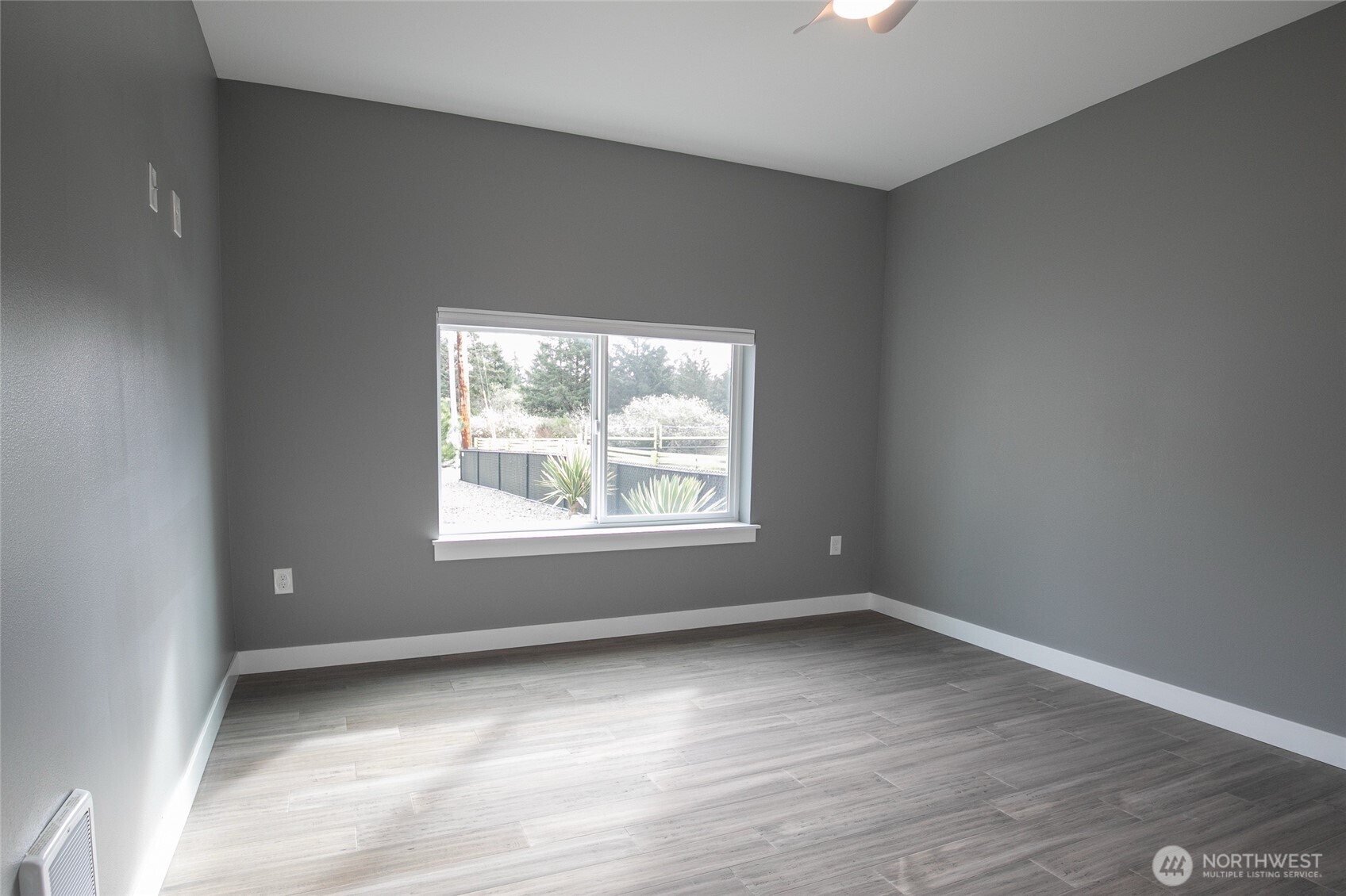 401 Canal Drive SE, Ocean Shores, WA 98569