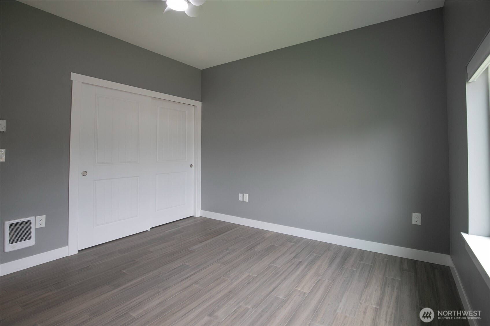 401 Canal Drive SE, Ocean Shores, WA 98569