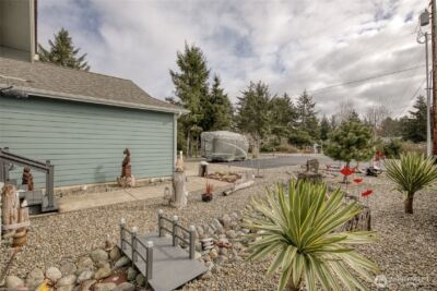 401 Canal Drive SE, Ocean Shores, WA 98569 - Photo 3