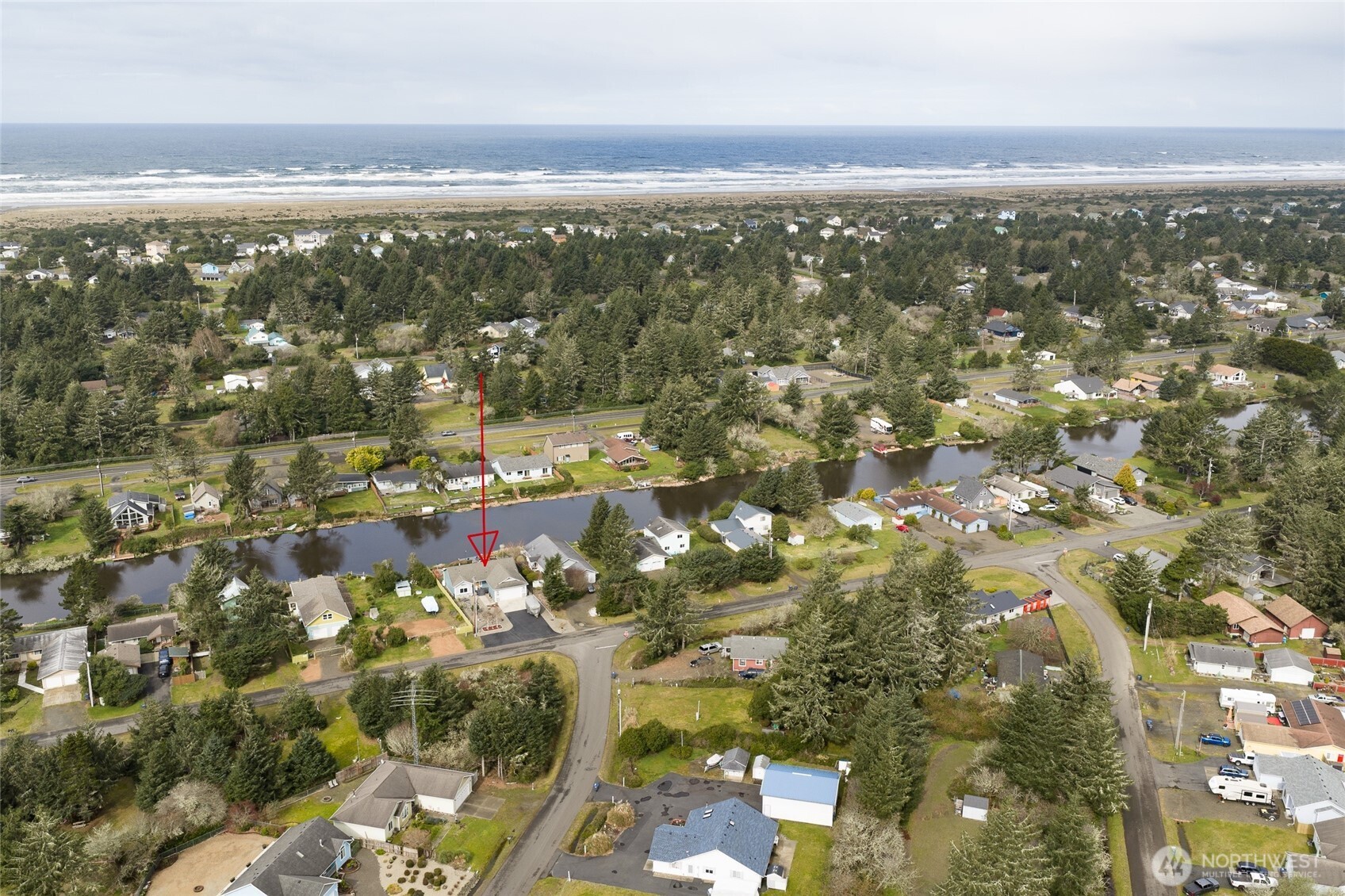401 Canal Drive SE, Ocean Shores, WA 98569
