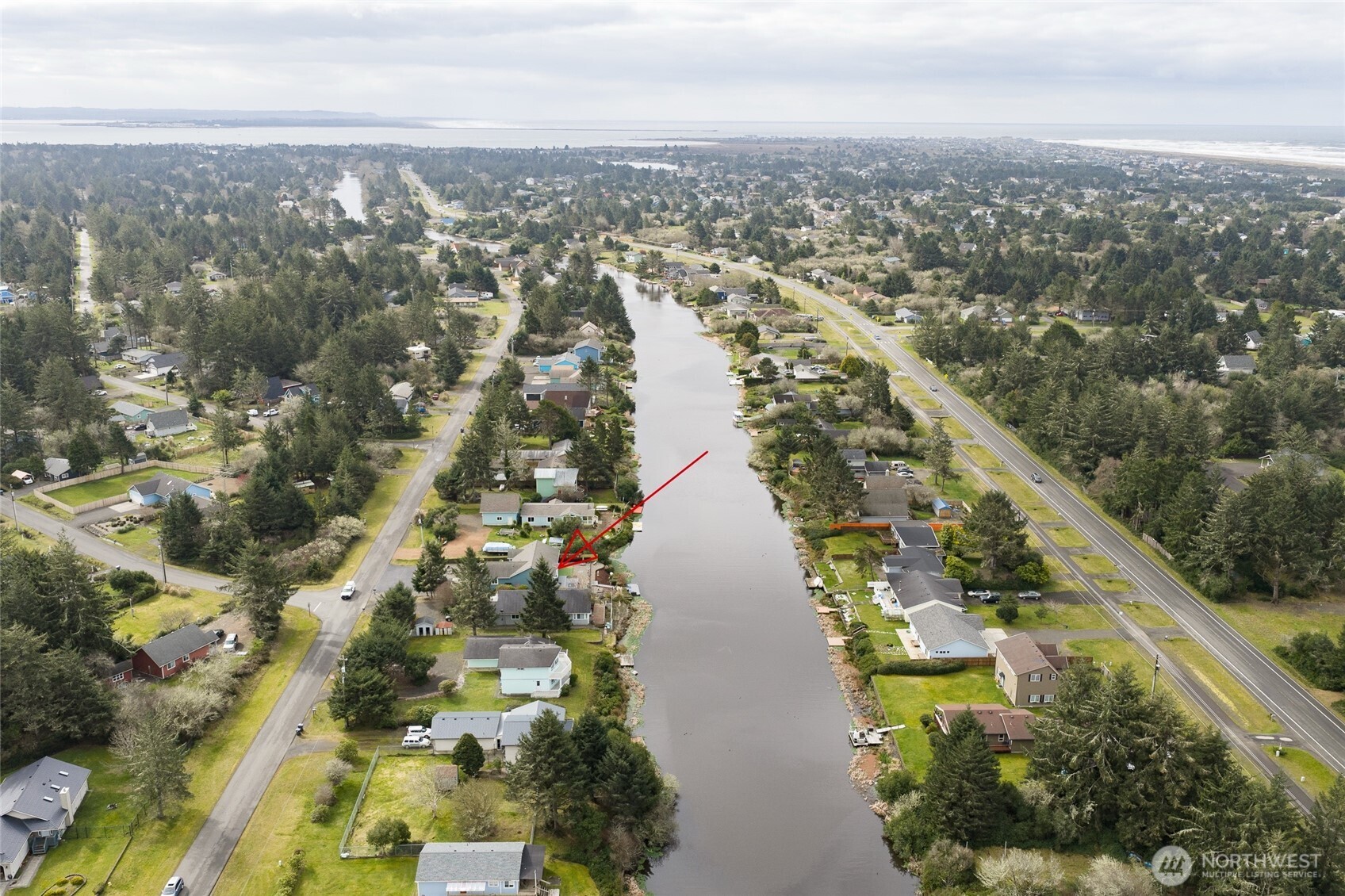 401 Canal Drive SE, Ocean Shores, WA 98569