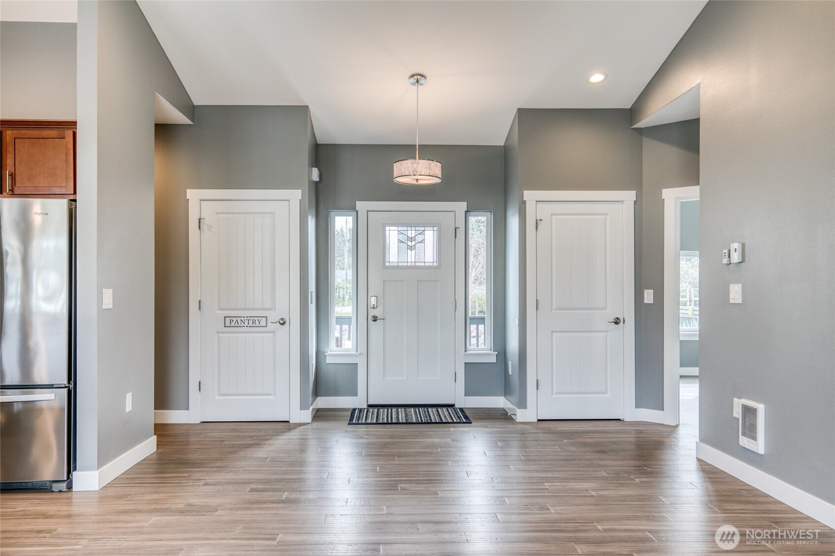 401 Canal Drive SE, Ocean Shores, WA 98569