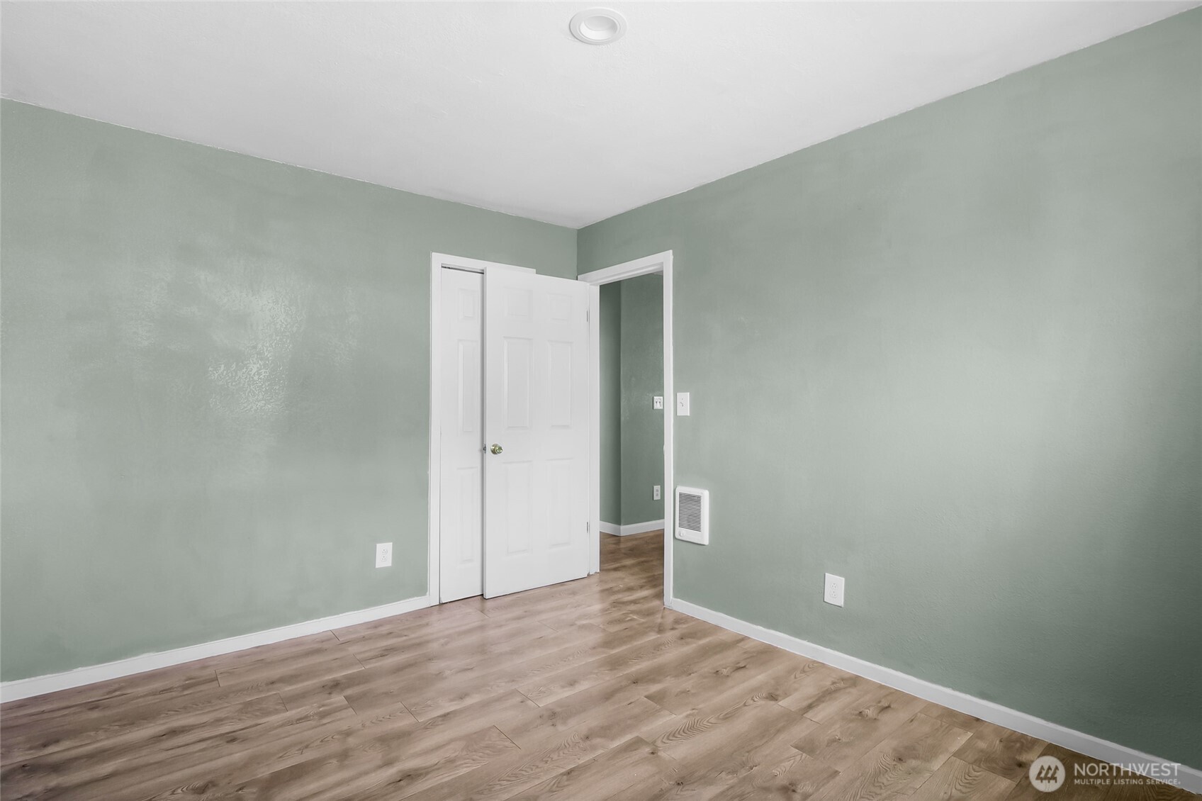 4319 Lincoln Drive NE, Moses Lake, WA 98837