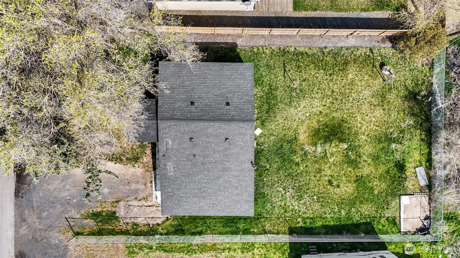4319 Lincoln Drive NE, Moses Lake, WA 98837