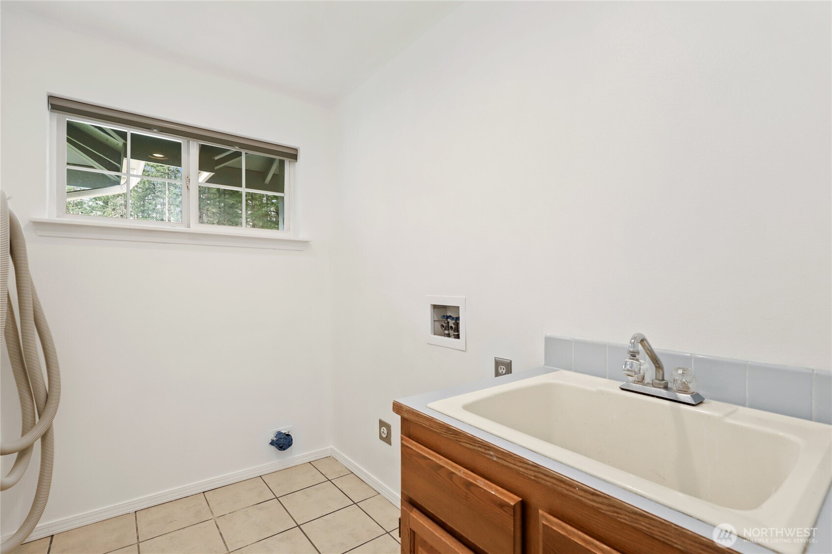 1063 SW Depot Court , Port Orchard, WA 98367-9384