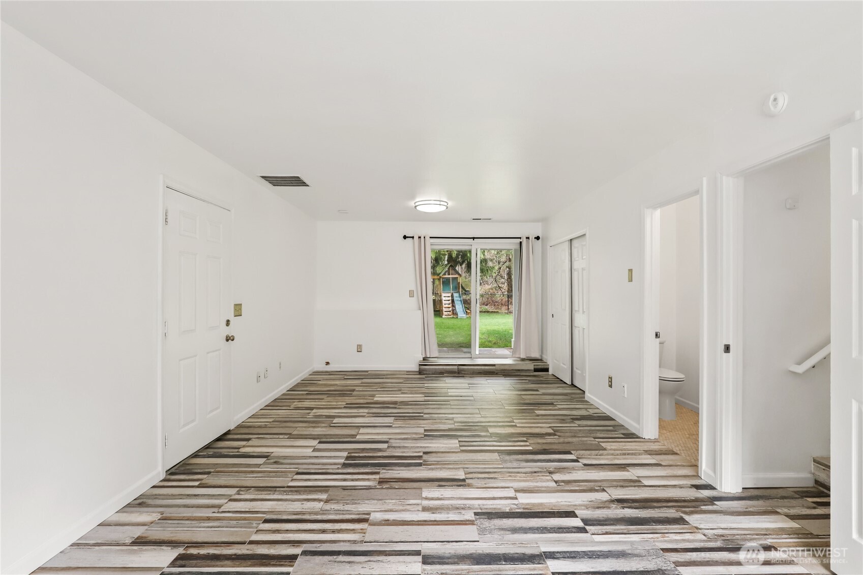 1063 SW Depot Court , Port Orchard, WA 98367-9384