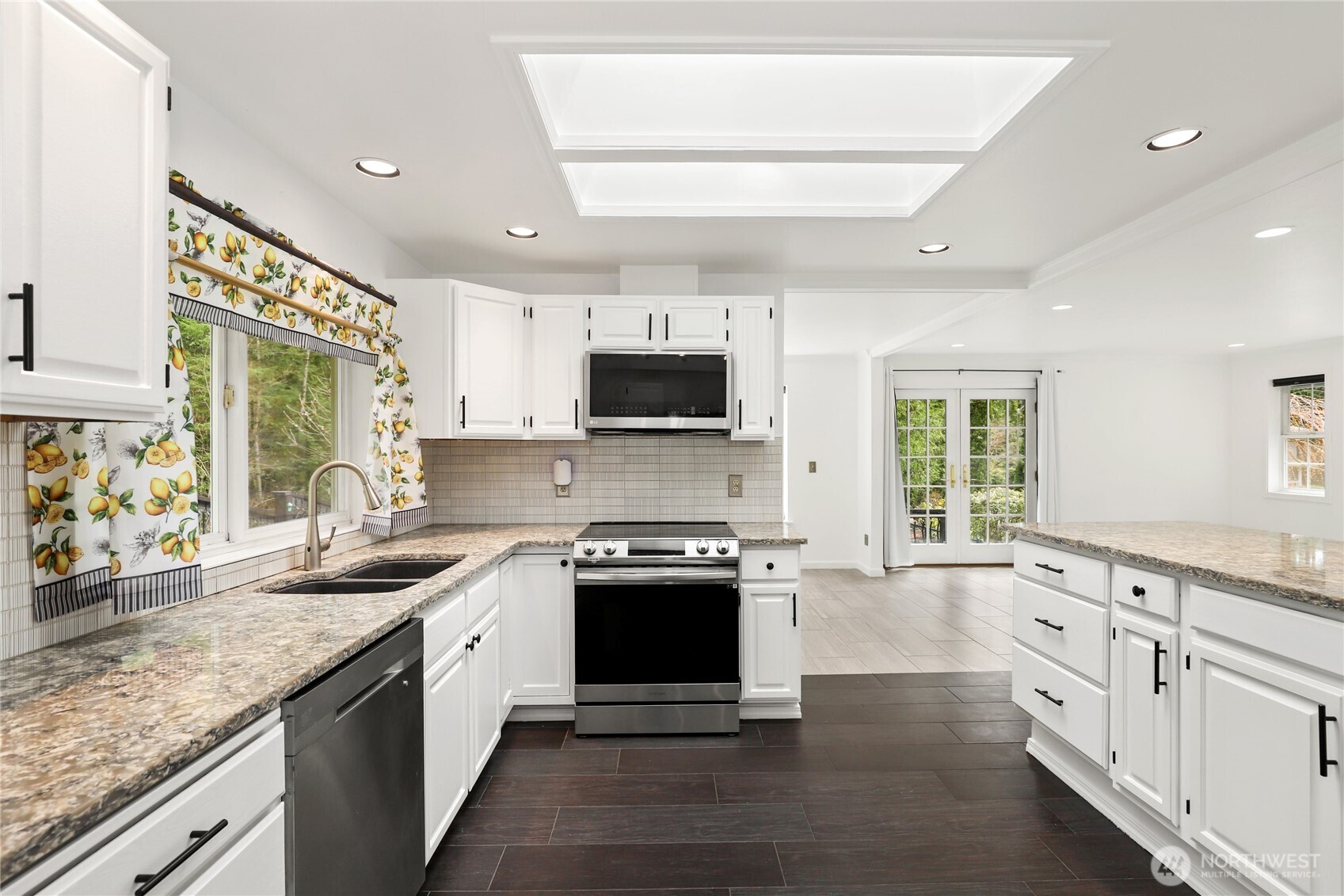 1063 SW Depot Court , Port Orchard, WA 98367-9384