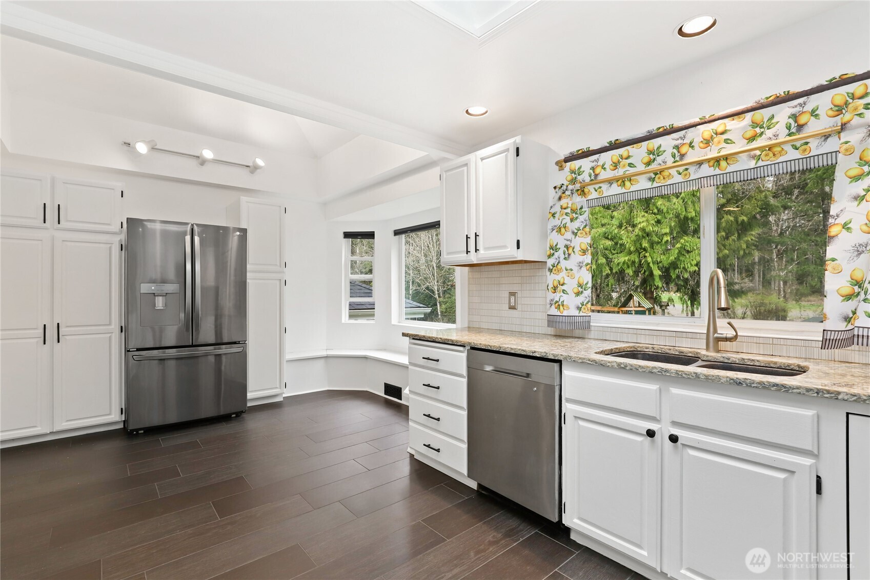 1063 SW Depot Court , Port Orchard, WA 98367-9384