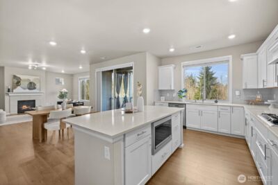 18619 128TH Street E, Bonney Lake, WA 98391 - Photo 10