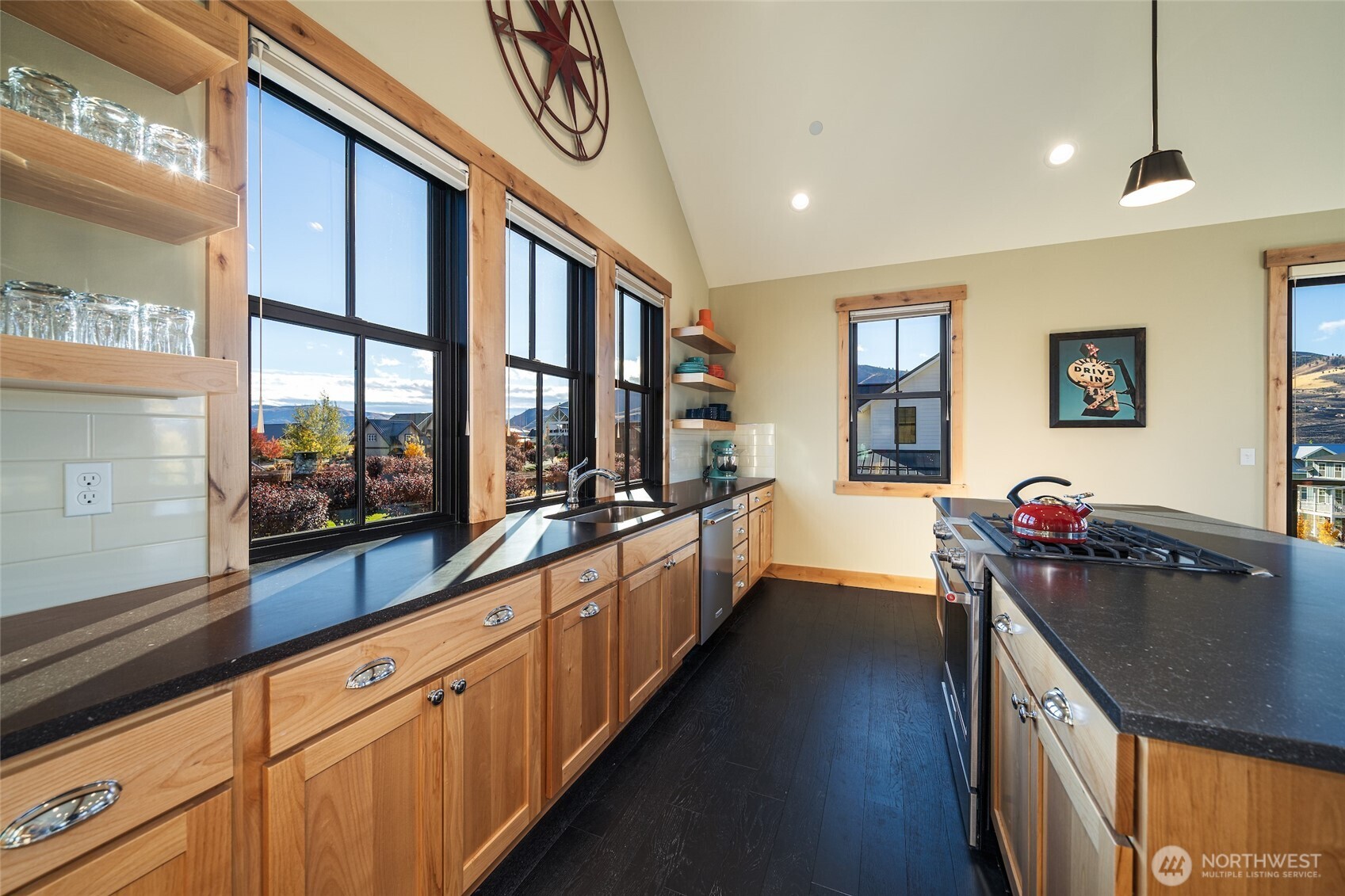 168 Jackrabbit Lane , Chelan, WA 98816