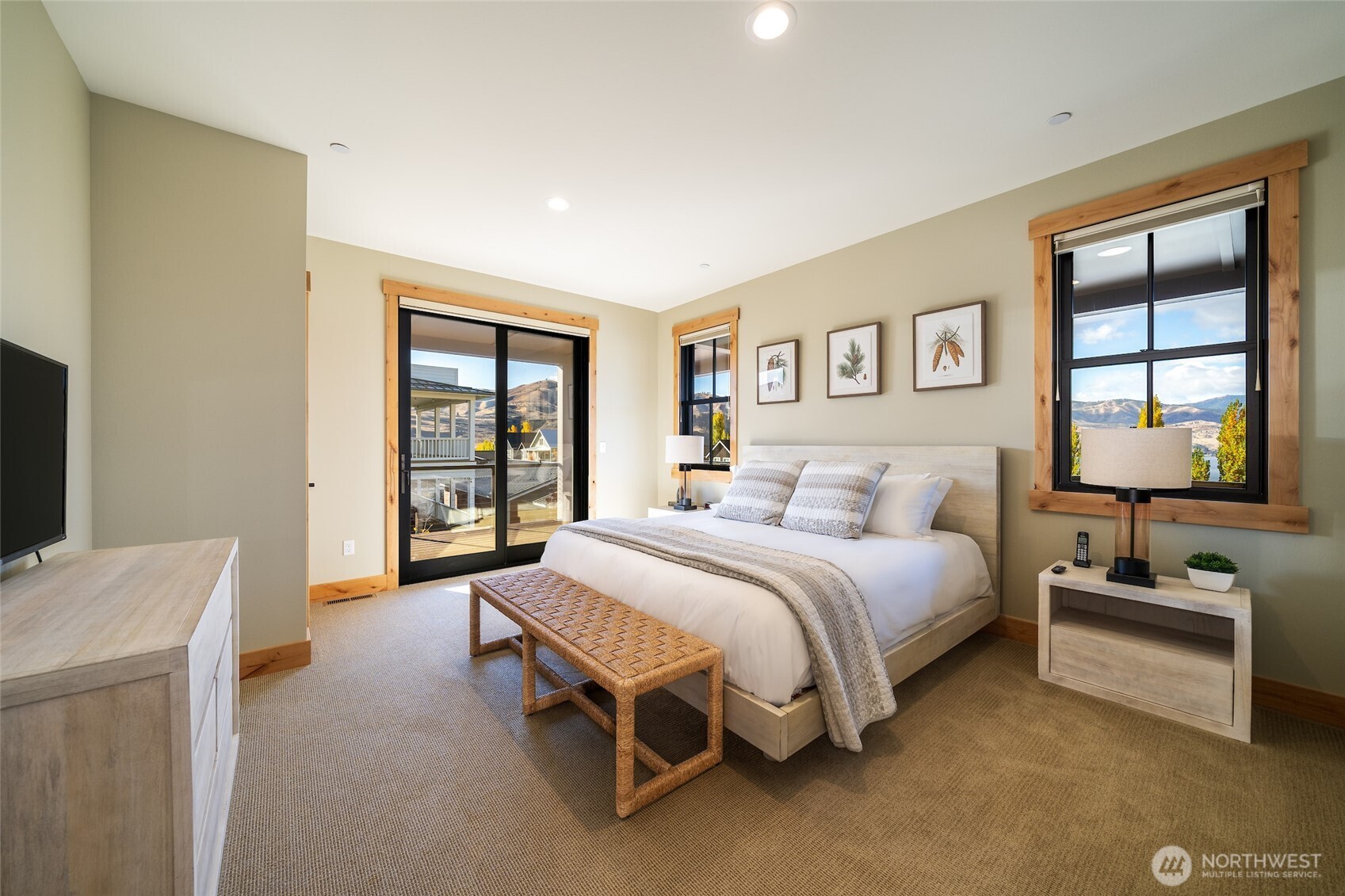 168 Jackrabbit Lane , Chelan, WA 98816