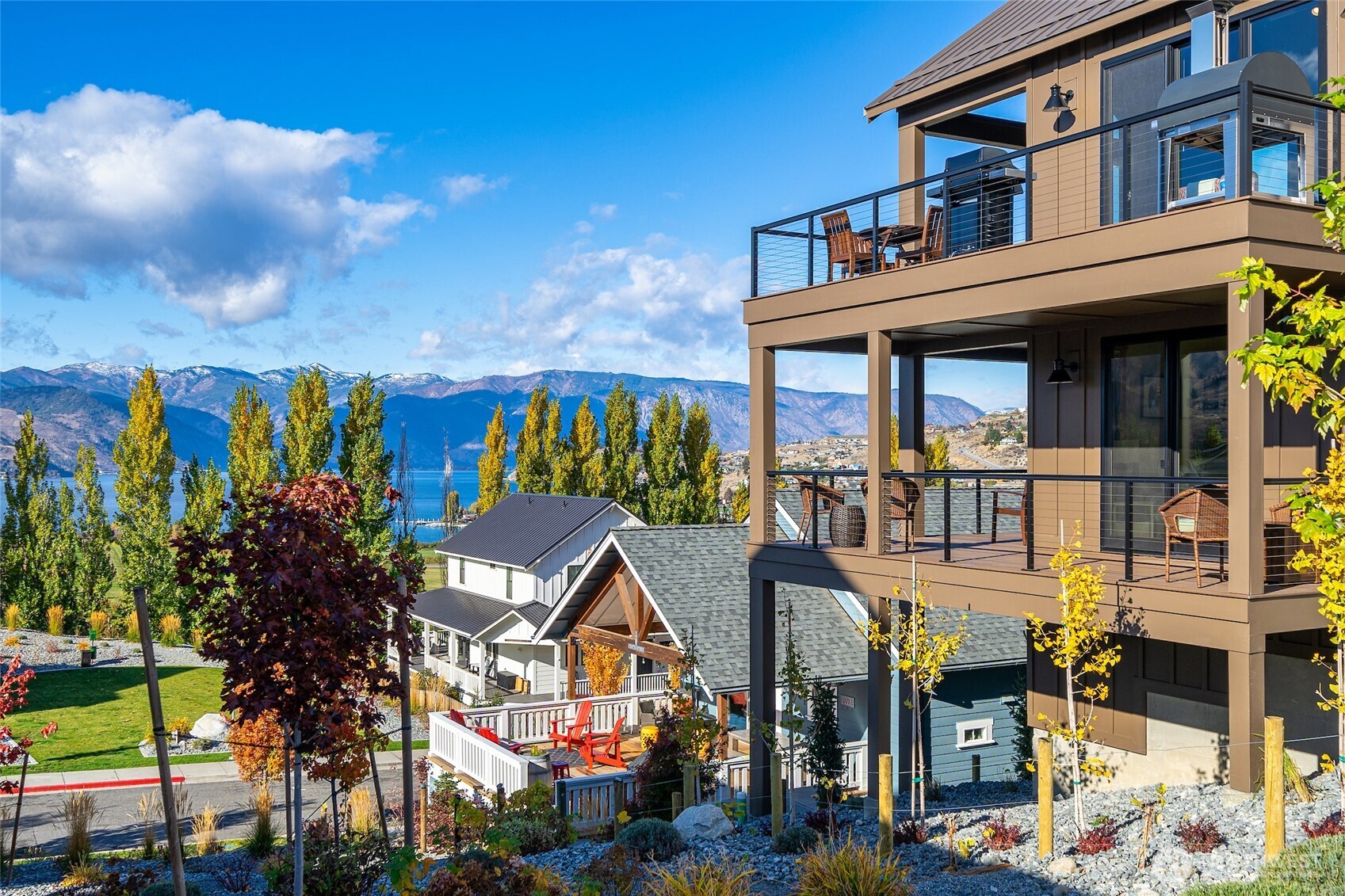 168 Jackrabbit Lane , Chelan, WA 98816