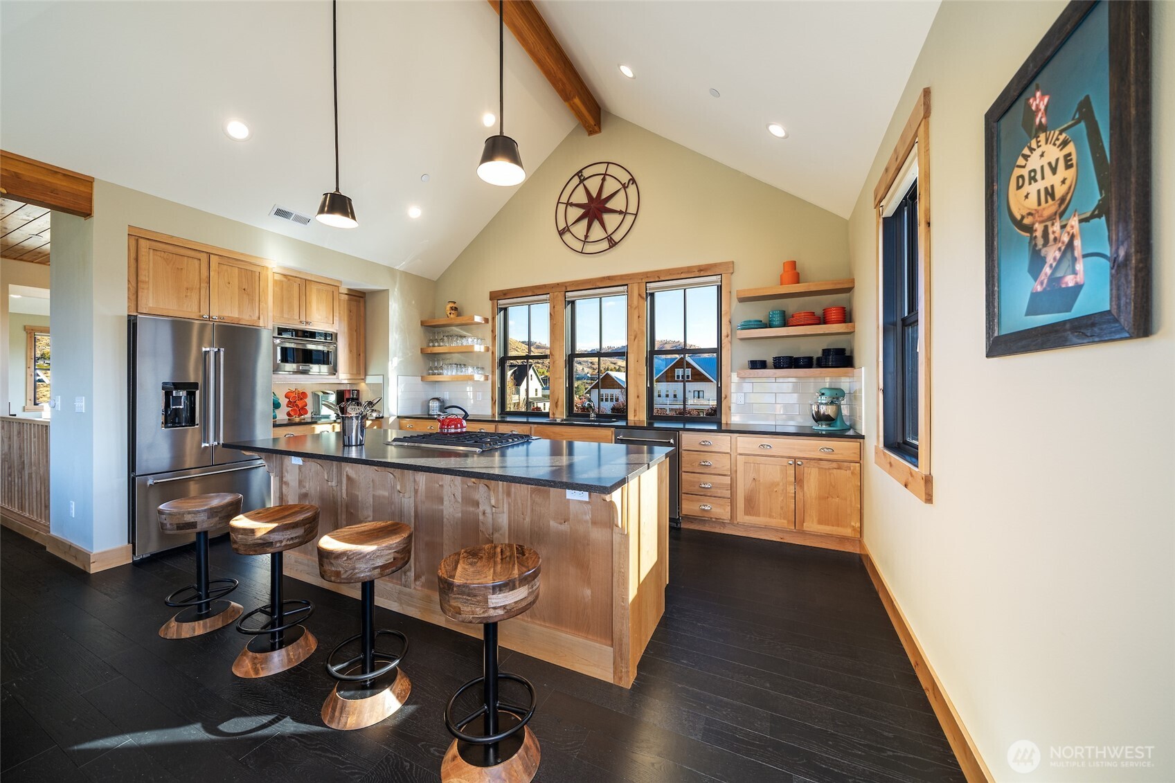 168 Jackrabbit Lane , Chelan, WA 98816