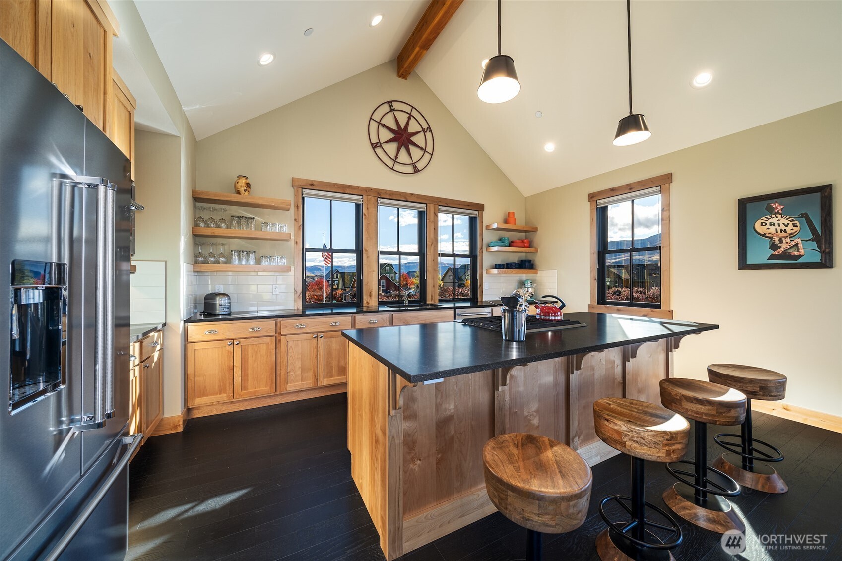 168 Jackrabbit Lane , Chelan, WA 98816