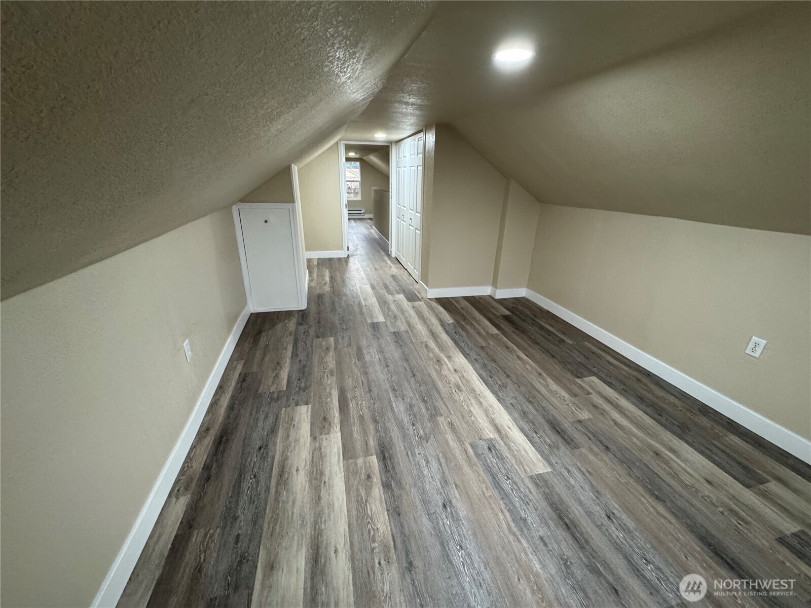 204 2nd Ave Avenue N, Algona, WA 98001