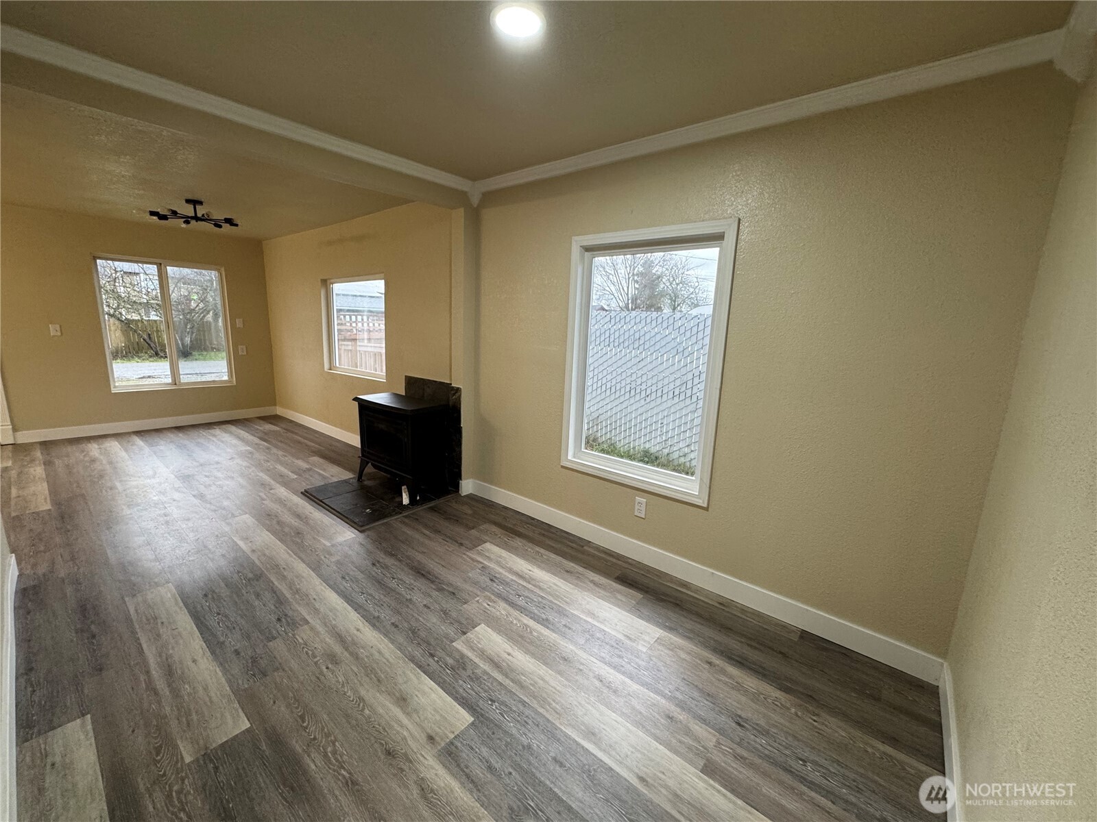 204 2nd Ave Avenue N, Algona, WA 98001