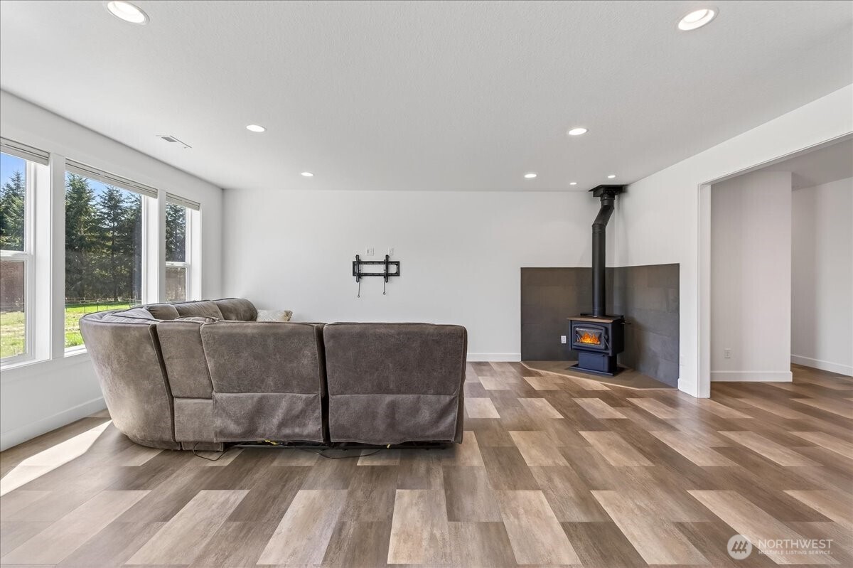 1023 Spirit Lake Hwy , Castle Rock, WA 98611