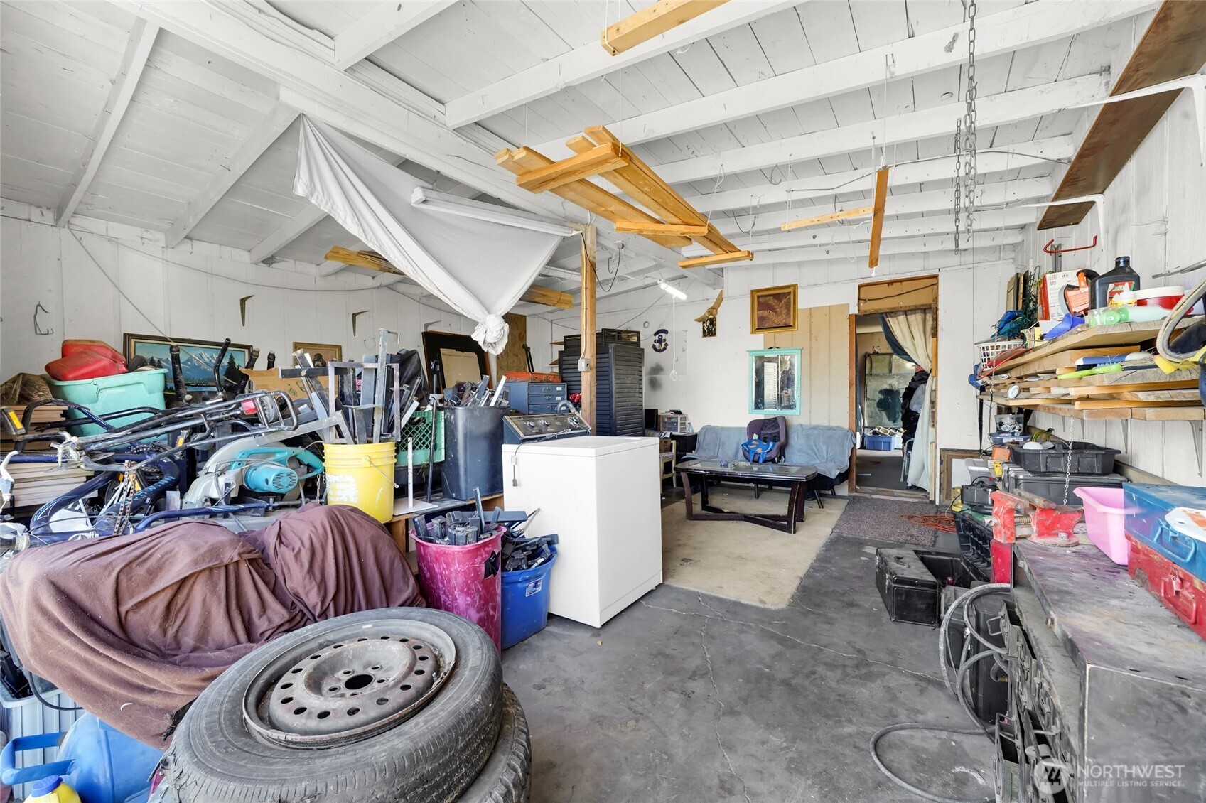 4064 Airway Drive NE, Moses Lake, WA 98837