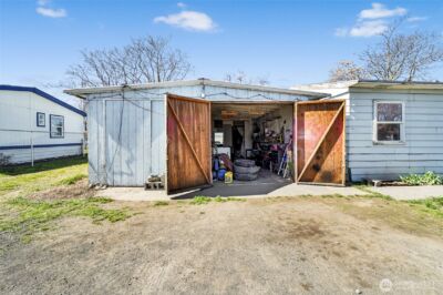 4064 Airway Drive NE, Moses Lake, WA 98837 - Photo 3