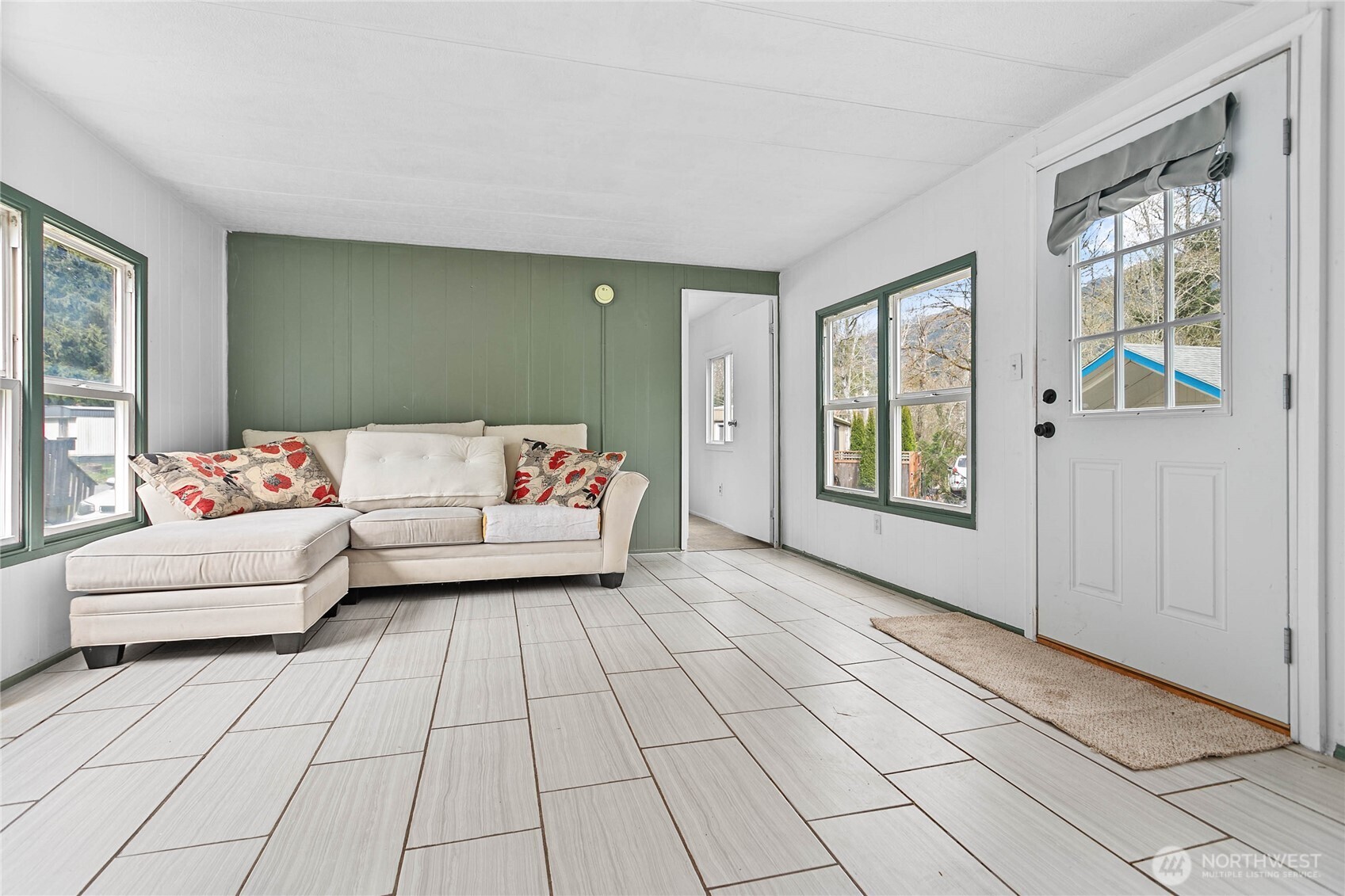 316 W Lake Samish Drive #16, Bellingham, WA 98229