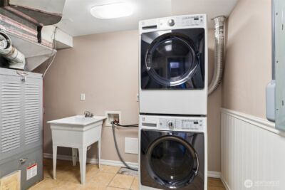 8424 East Side Drive NE, Tacoma, WA 98422 - Photo 31