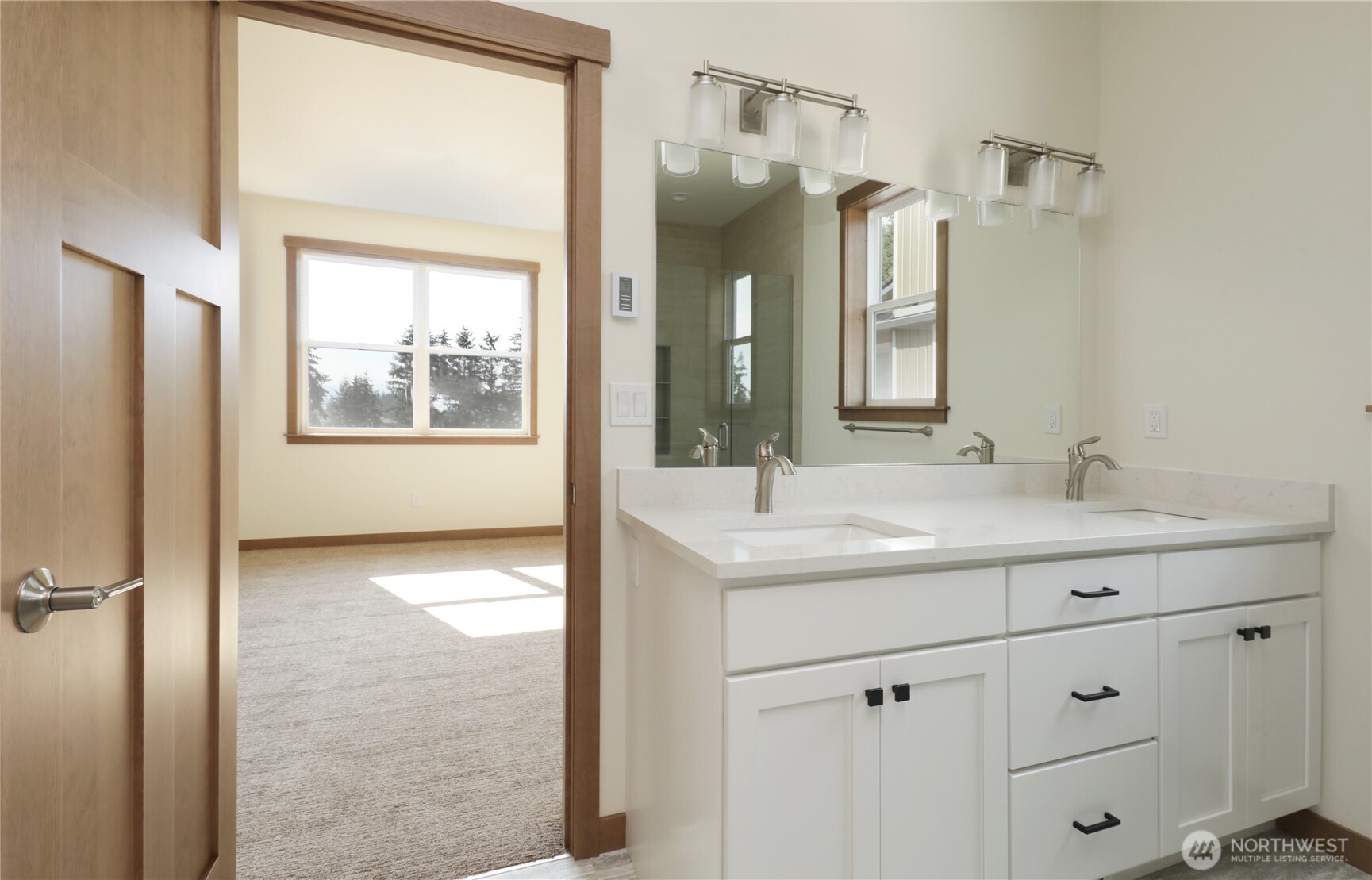1806 Twin Oaks Lane , Freeland, WA 98249