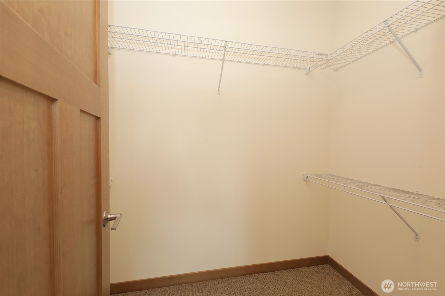 1806 Twin Oaks Lane , Freeland, WA 98249