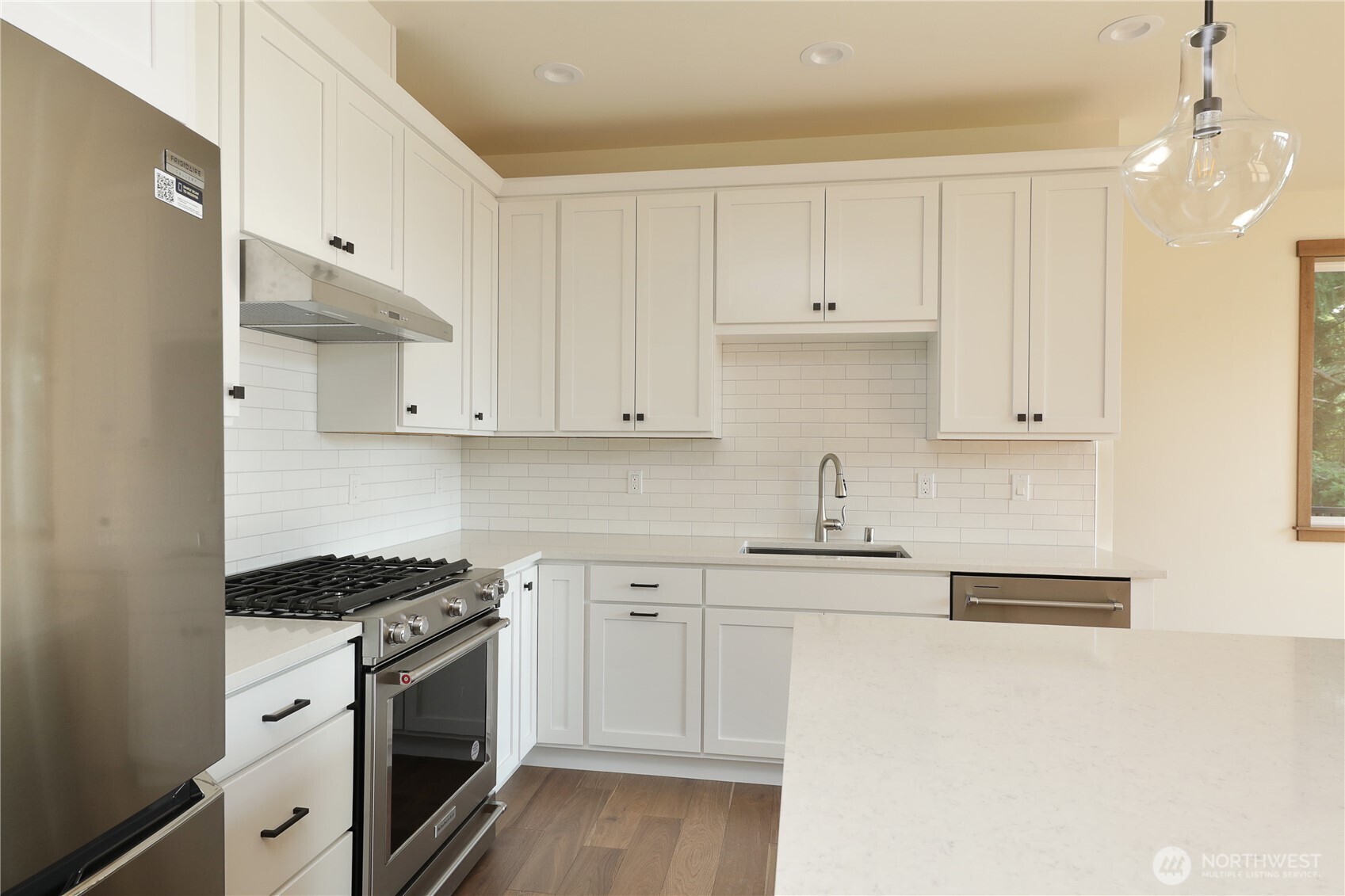 1806 Twin Oaks Lane , Freeland, WA 98249